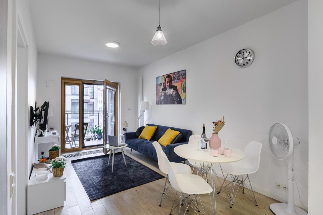 Lumina Luxury Apartments In Mennica Residence ワルシャワ エクステリア 写真