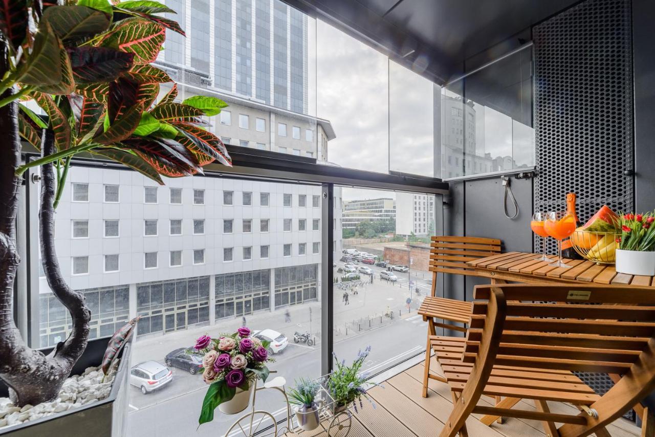 Lumina Luxury Apartments In Mennica Residence ワルシャワ エクステリア 写真