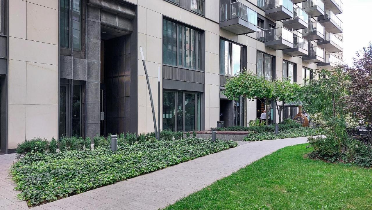 Lumina Luxury Apartments In Mennica Residence ワルシャワ エクステリア 写真